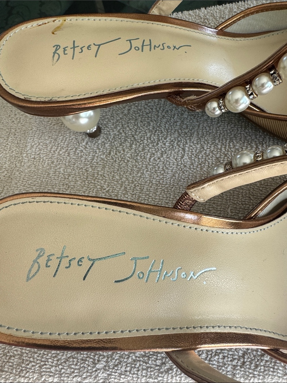 Betsey Johnson Gold Pearl-Embellished Pointed Mules - Picture 4 of 6